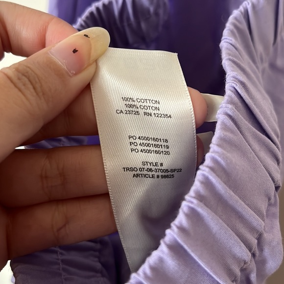 EUC aritzia Wilfred cotton poplin shorts in size M, colour lavender - Picture 5 of 5